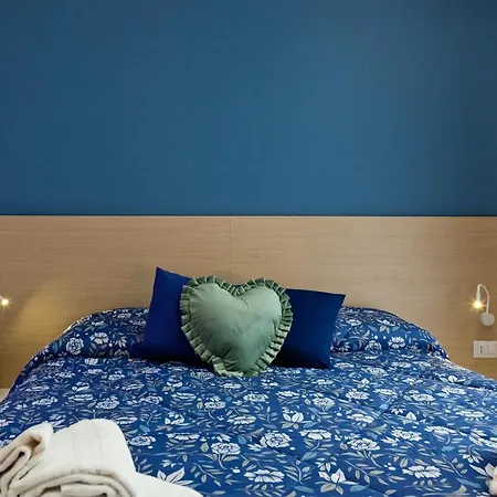 Domus Schilizzi 4* Naples