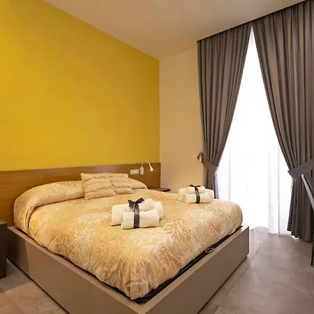 Domus Schilizzi Affittacamere Napoli