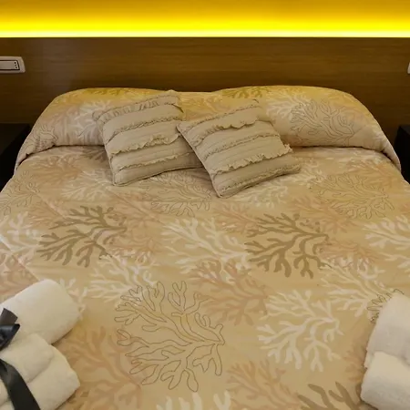 Domus Schilizzi 4* Napoli